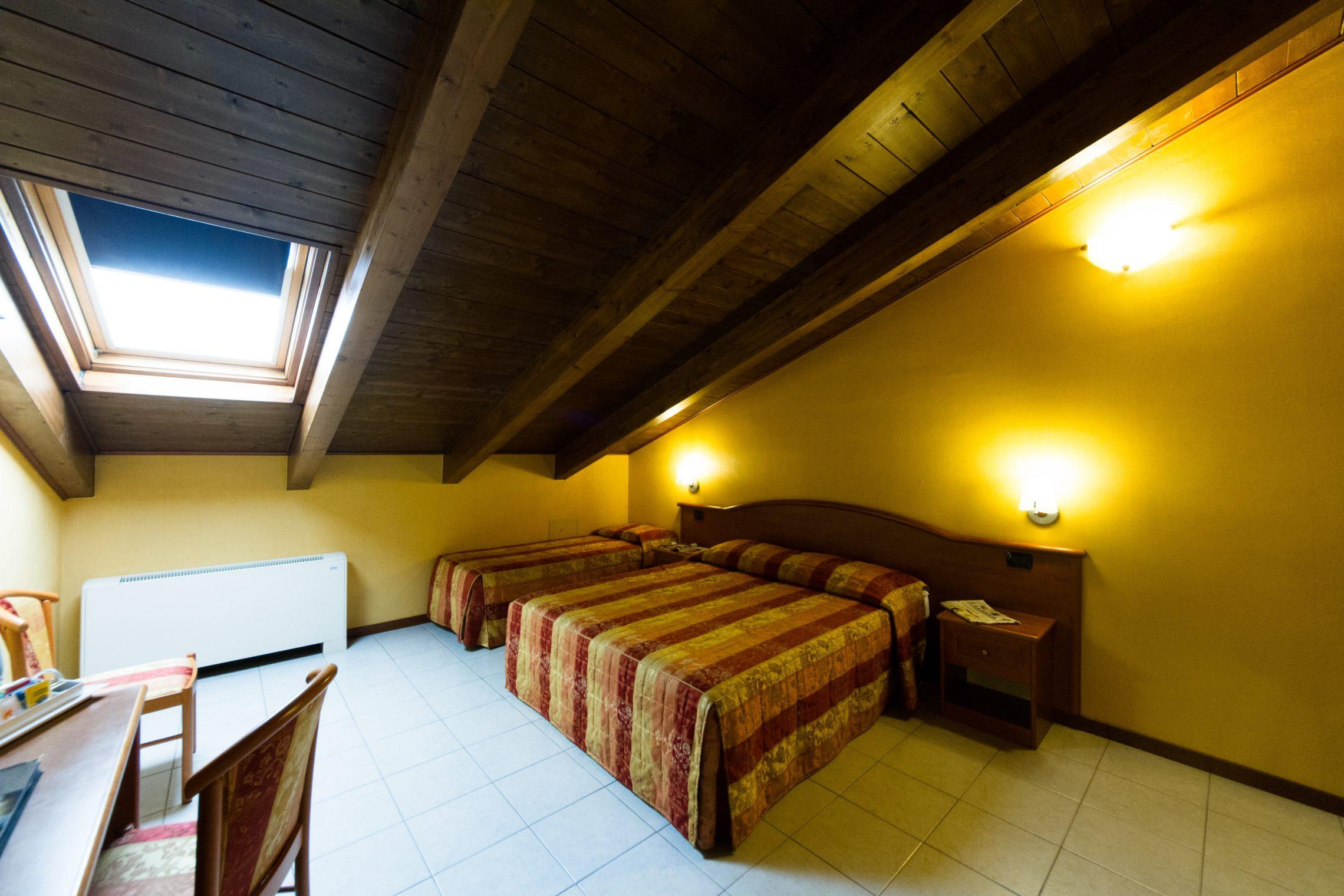 Vald Hotel Валь-делла-Торре Экстерьер фото