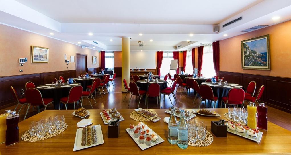 Vald Hotel Валь-делла-Торре Экстерьер фото
