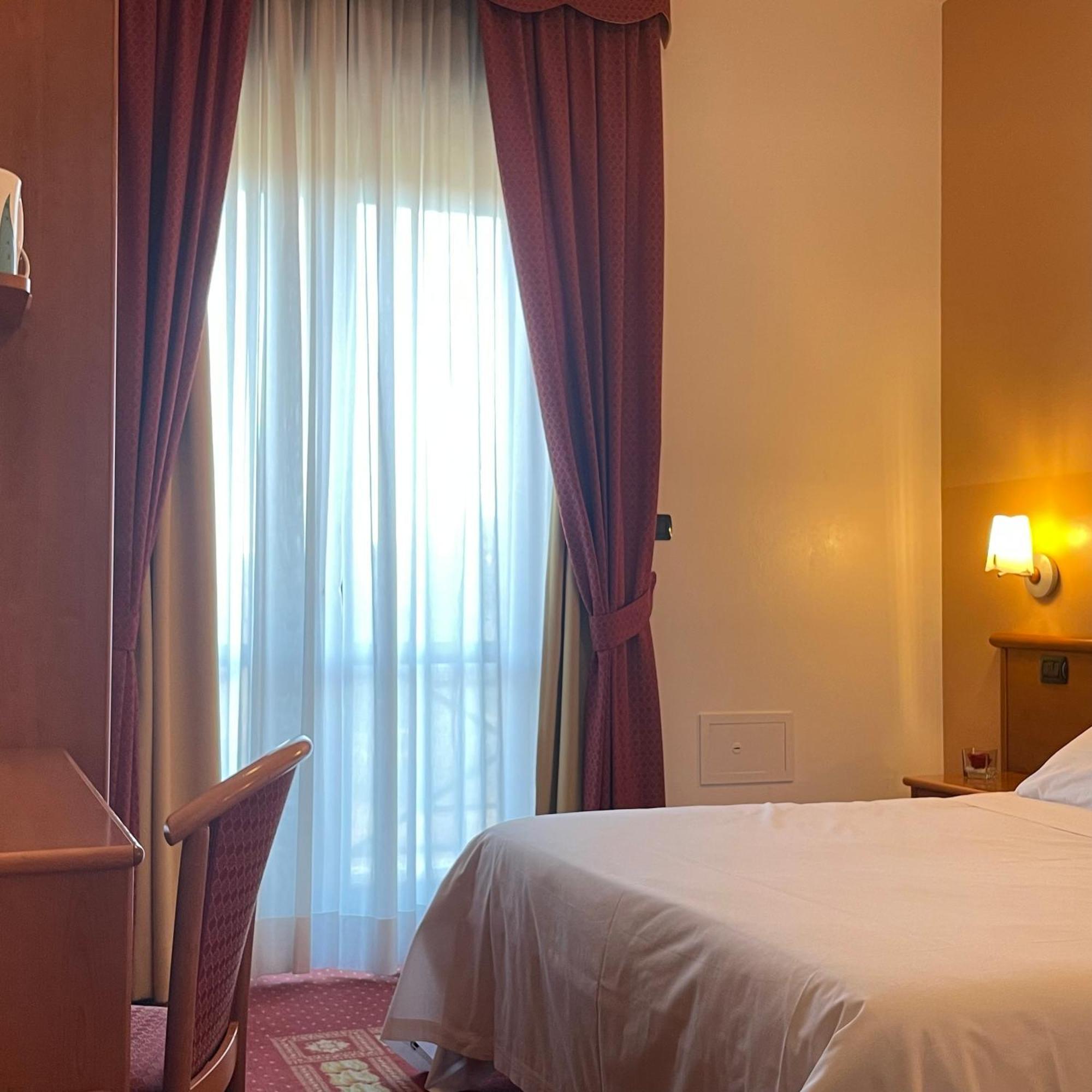 Vald Hotel Валь-делла-Торре Экстерьер фото